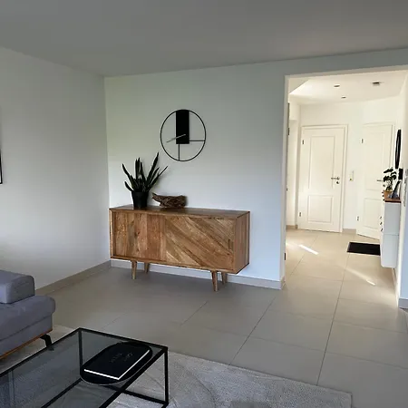 Haus Am 48 度假居 *