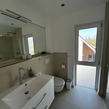 Haus Am 48 بيت للعطل إكسانتن